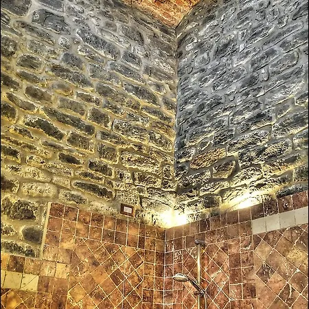 לינה וארוחת בוקר Il Castello